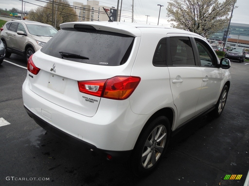 White 2015 Mitsubishi Outlander Sport ES AWC Exterior Photo #144129260