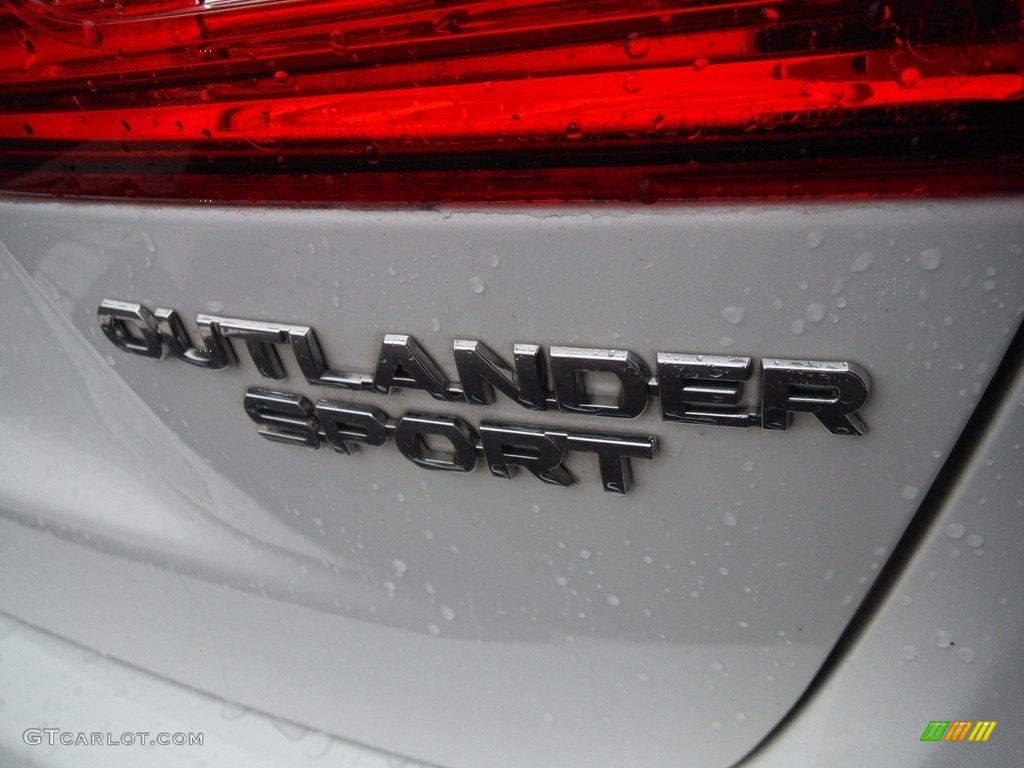 2015 Mitsubishi Outlander Sport ES AWC Marks and Logos Photo #144129278