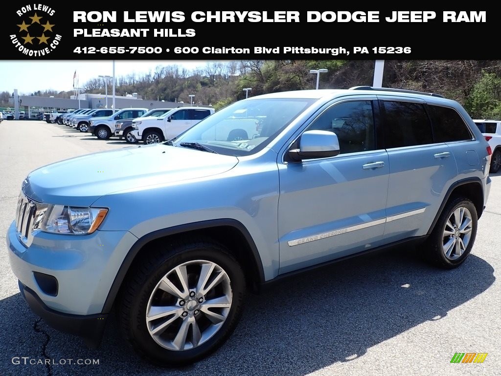 2012 Grand Cherokee Laredo 4x4 - True Blue Pearl / Black photo #1