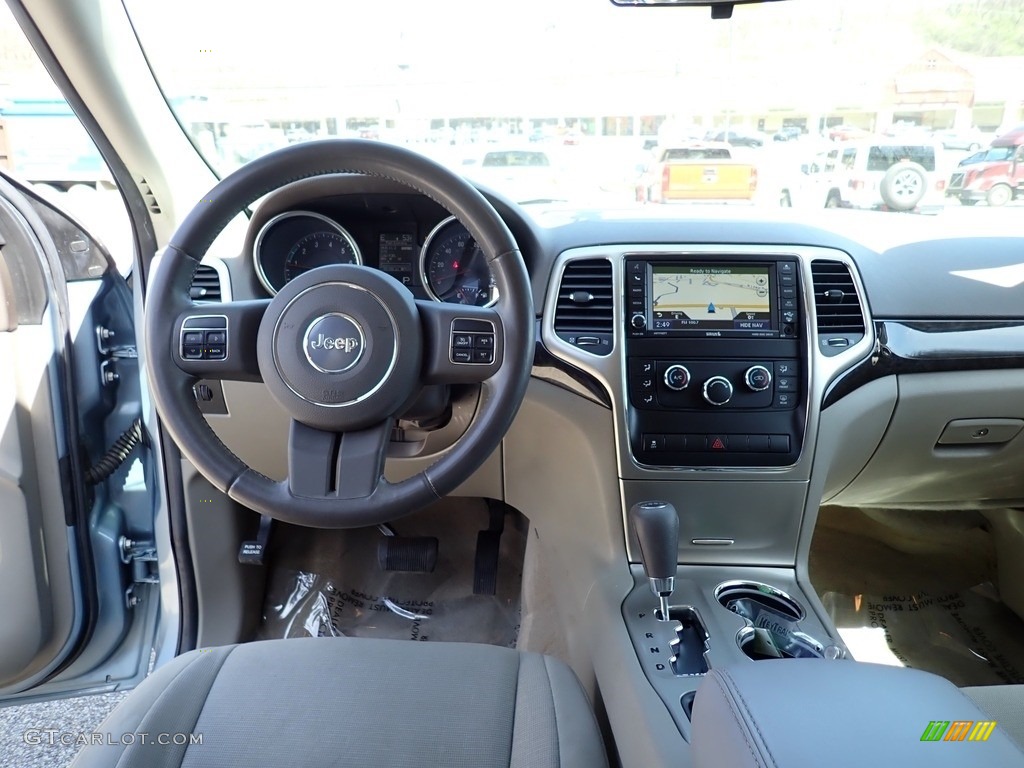 2012 Grand Cherokee Laredo 4x4 - True Blue Pearl / Black photo #13