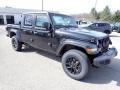Black - Gladiator Altitude 4x4 Photo No. 7