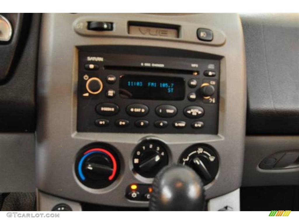 2004 VUE Red Line AWD - Electric Lime / Gray photo #8