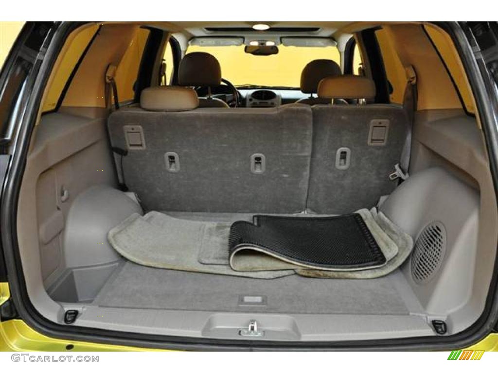 2004 VUE Red Line AWD - Electric Lime / Gray photo #15