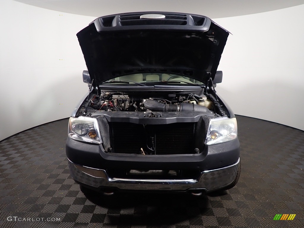 2005 F150 XLT Regular Cab 4x4 - Black / Medium Flint Grey photo #5