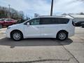 2022 Bright White Chrysler Pacifica Touring L  photo #9