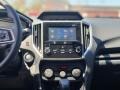 Crystal White Pearl - Impreza Premium 5-Door Photo No. 10