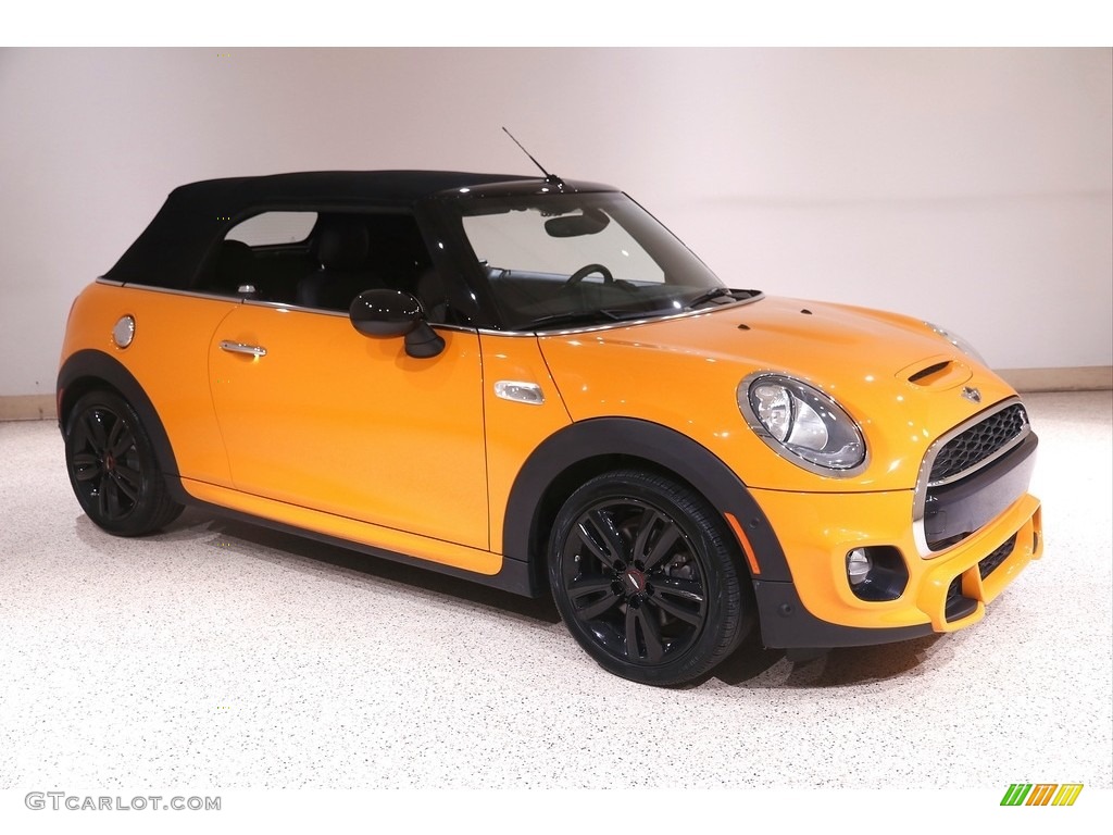 2018 Convertible Cooper S - Volcanic Orange / Lounge Leather/Carbon Black photo #2