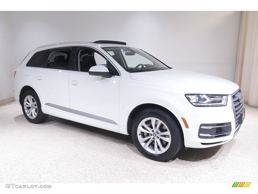 2017 Q7 3.0T quattro Premium Plus - Carrara White / Black photo #1