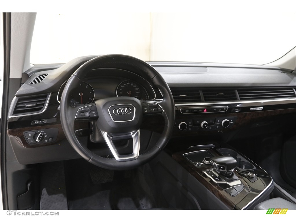 2017 Q7 3.0T quattro Premium Plus - Carrara White / Black photo #6