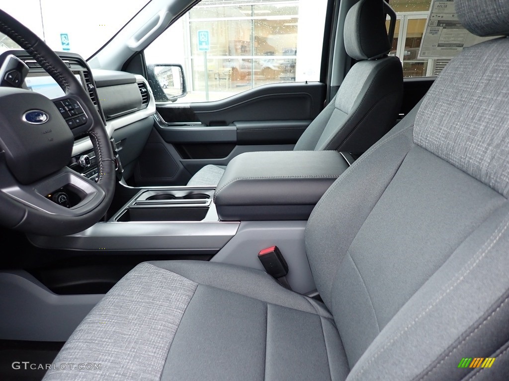 2022 Ford F150 XLT SuperCrew 4x4 Front Seat Photo #144139024