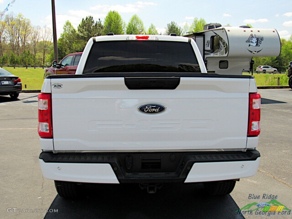 2022 F150 STX SuperCrew 4x4 - Oxford White / Black photo #4