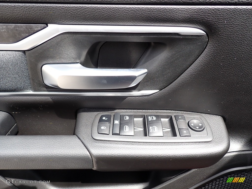2022 Ram 1500 Big Horn Night Edition Crew Cab 4x4 Controls Photo #144143396