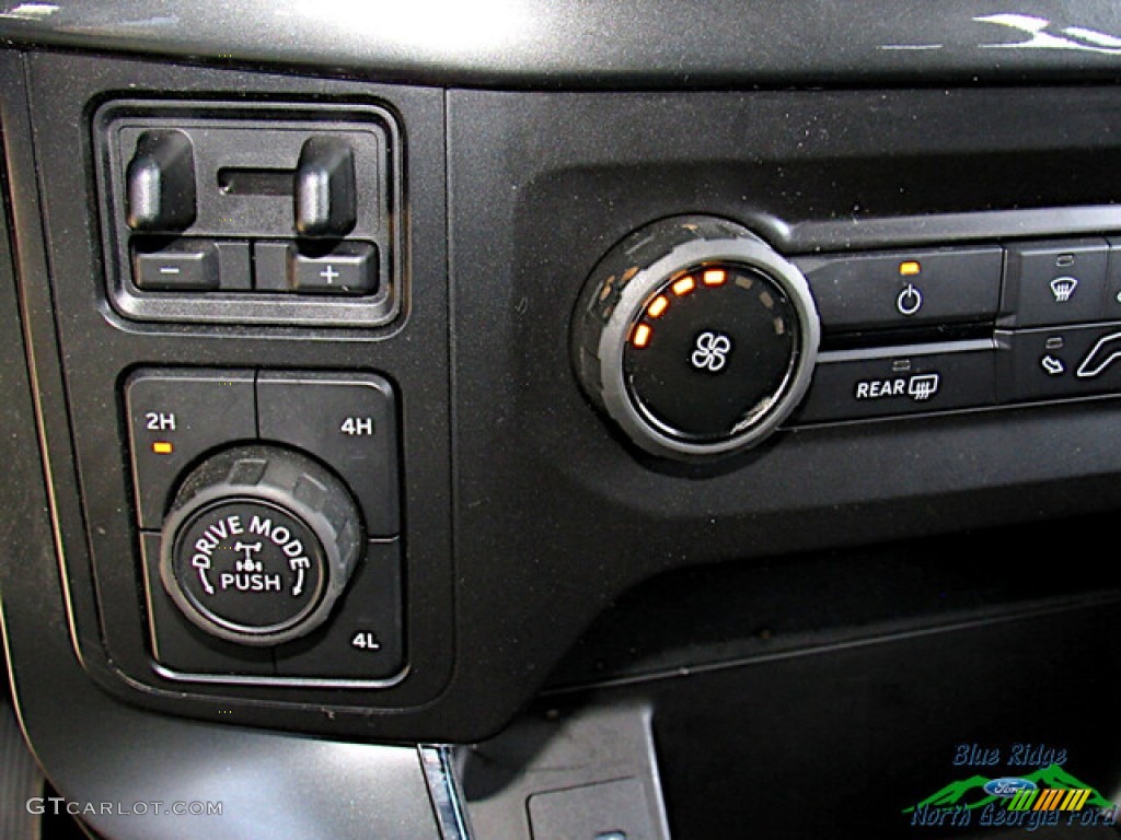 2022 F150 STX SuperCrew 4x4 - Oxford White / Black photo #21