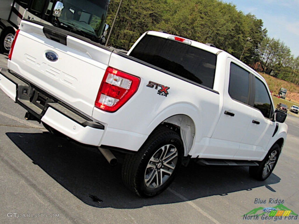 2022 F150 STX SuperCrew 4x4 - Oxford White / Black photo #26