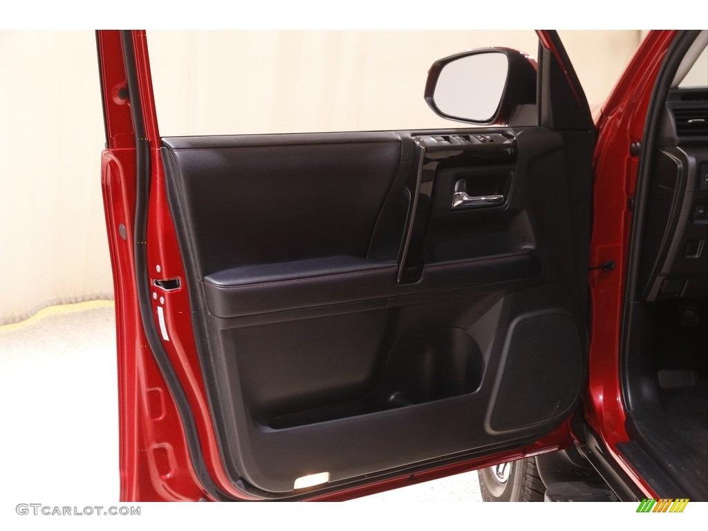 2019 4Runner TRD Off-Road 4x4 - Barcelona Red Metallic / Black photo #4