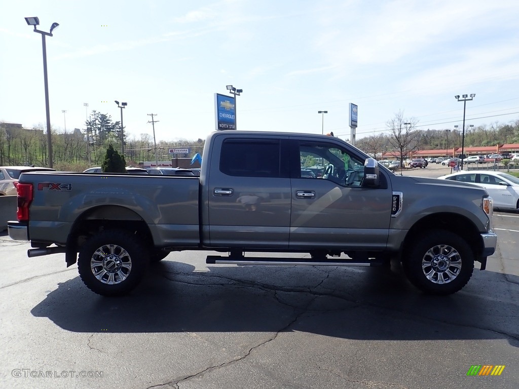 2019 F250 Super Duty Lariat Crew Cab 4x4 - Silver Spruce / Black photo #9