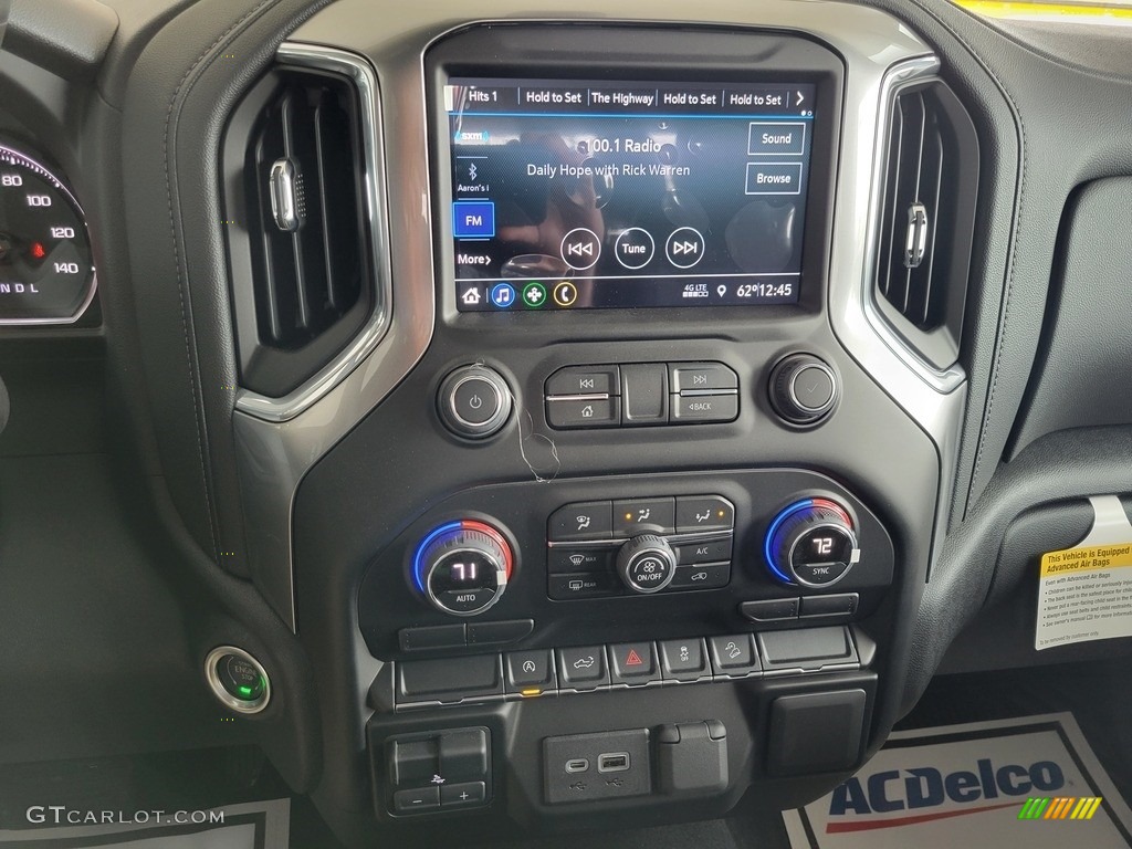 2022 Chevrolet Silverado 1500 Limited RST Crew Cab 4x4 Controls Photo #144145761