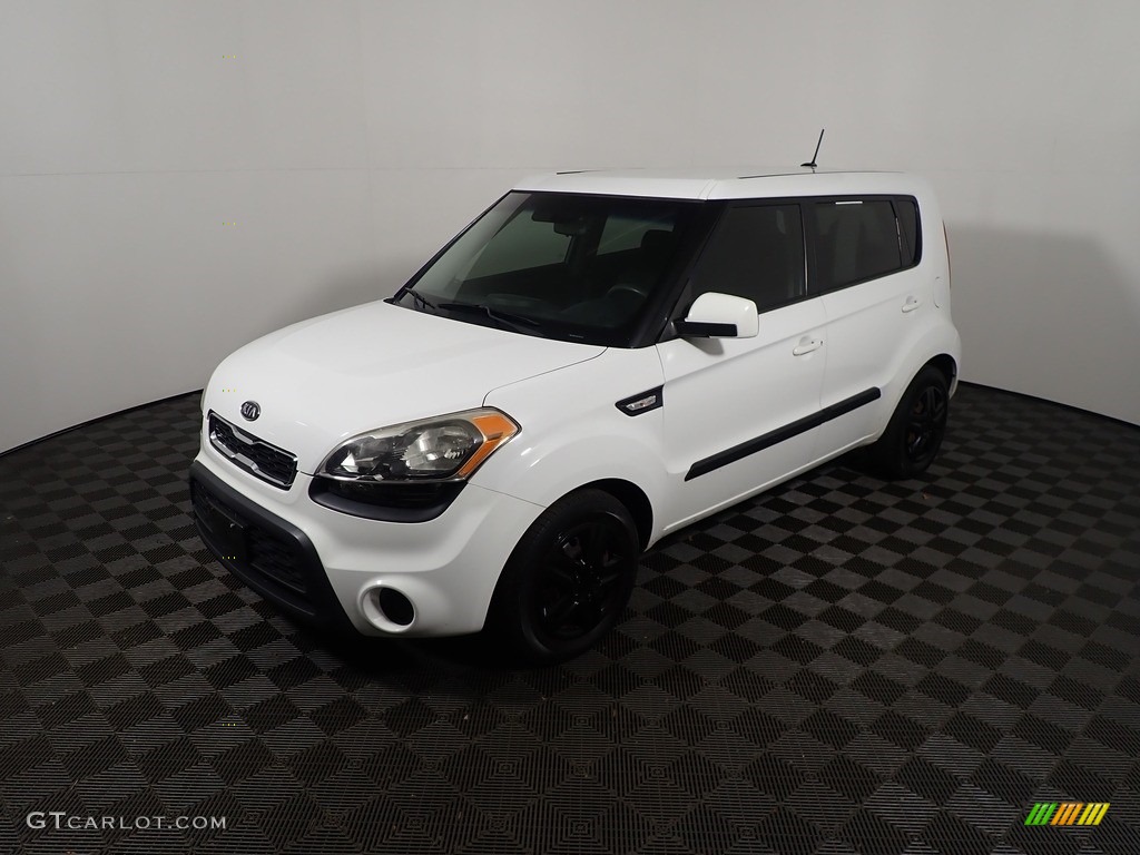 2012 Soul 1.6 - Clear White / Black Cloth photo #8