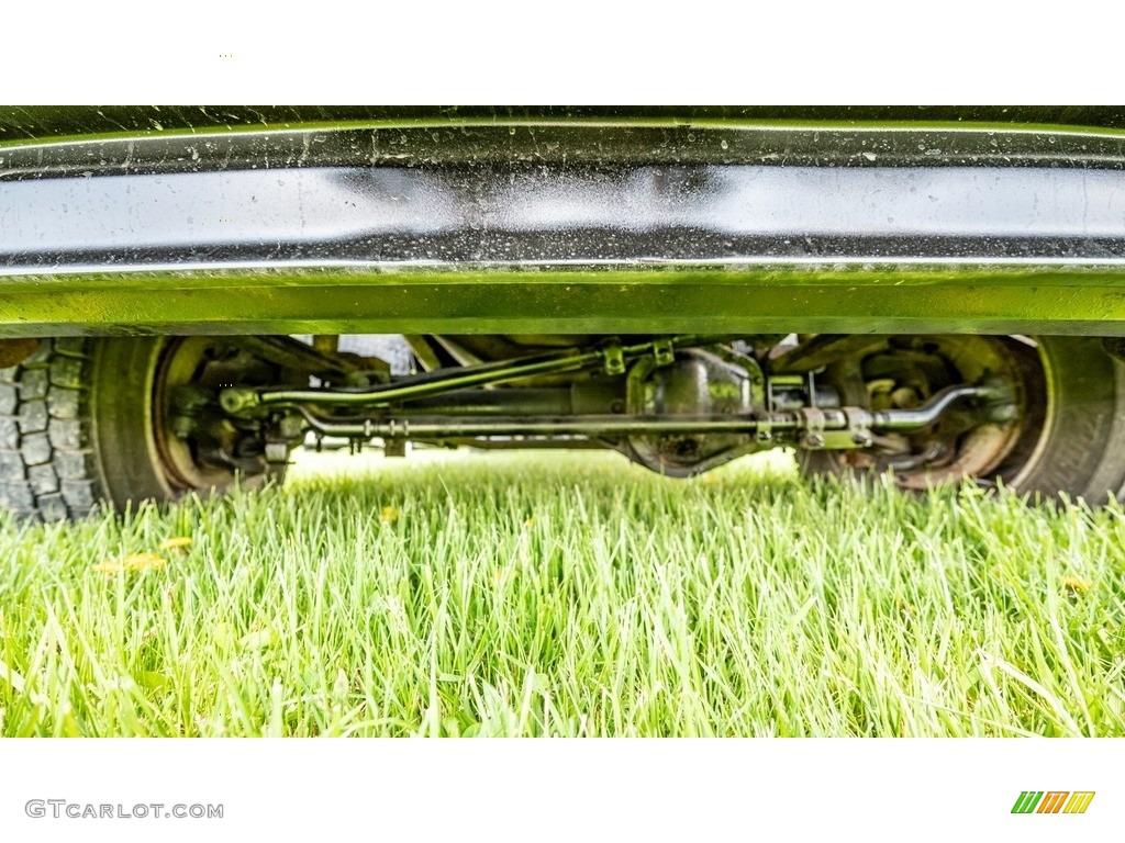 2002 Ford F550 Super Duty XL Regular Cab 4x4 Dump Truck Undercarriage Photos