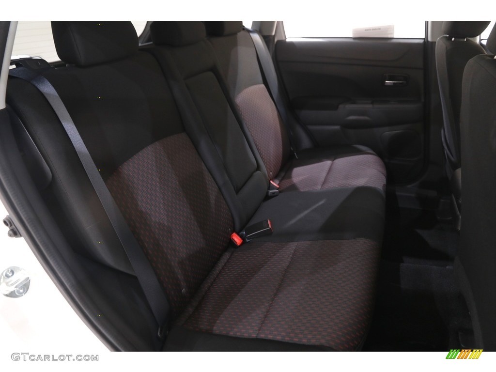 2019 Outlander Sport LE AWC - Pearl White / Black photo #16