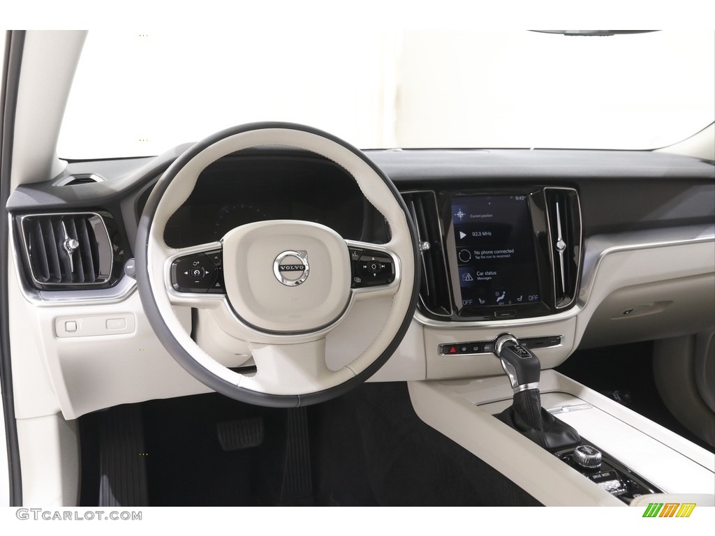 2019 S60 T6 AWD Momentum - Crystal White Pearl Metallic / Blond photo #6