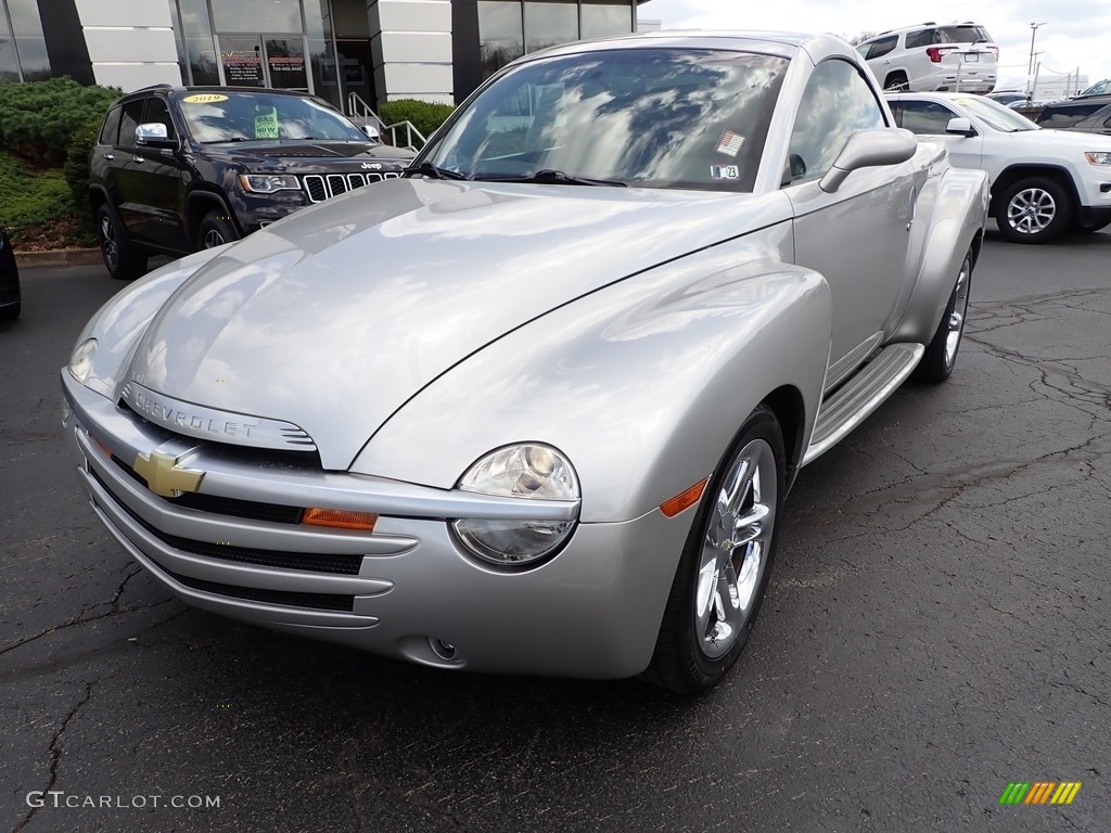 2005 SSR  - Ricochet Silver Metallic / Ebony Black photo #12