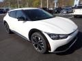 Front 3/4 View of 2022 EV6 Wind AWD