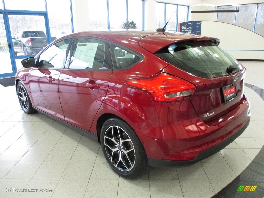 2017 Focus SEL Hatch - Ruby Red / Charcoal Black photo #9