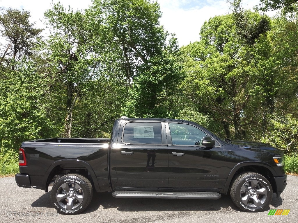 2022 1500 Big Horn Built-to-Serve Edition Crew Cab 4x4 - Diamond Black Crystal Pearl / Black photo #5