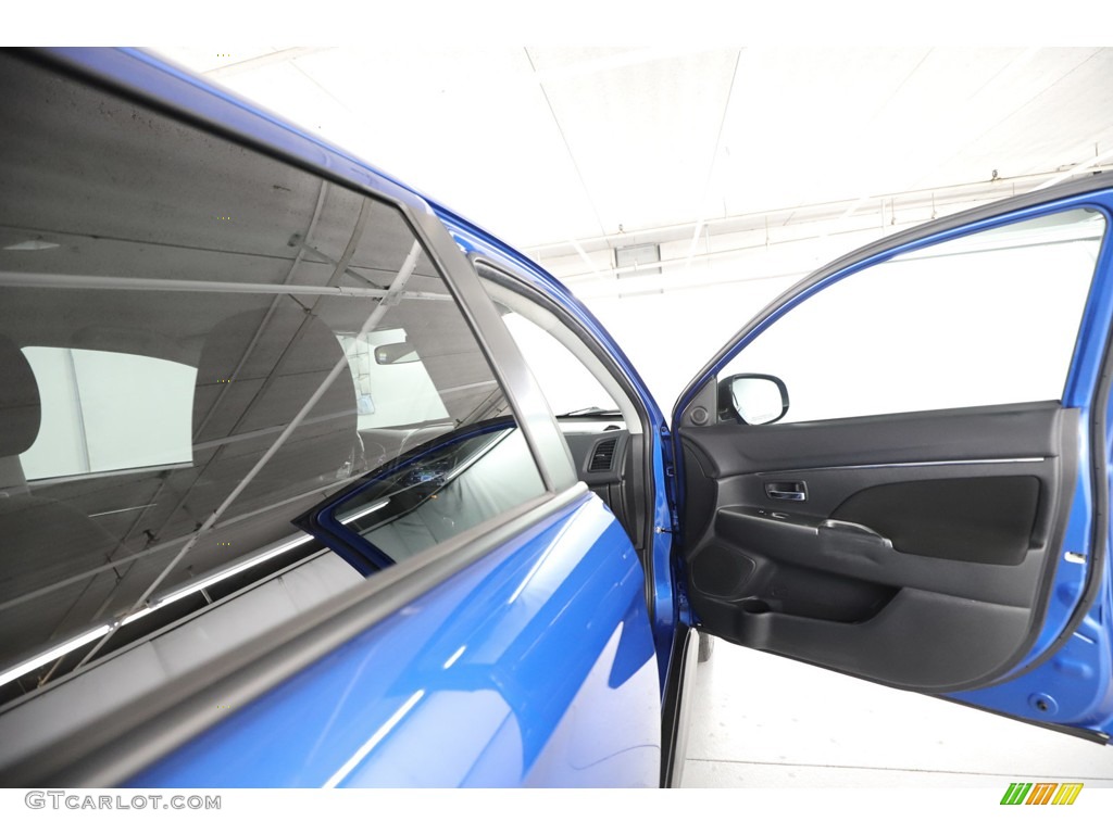 2018 Outlander Sport ES - Blue Octane Metallic / Black photo #31
