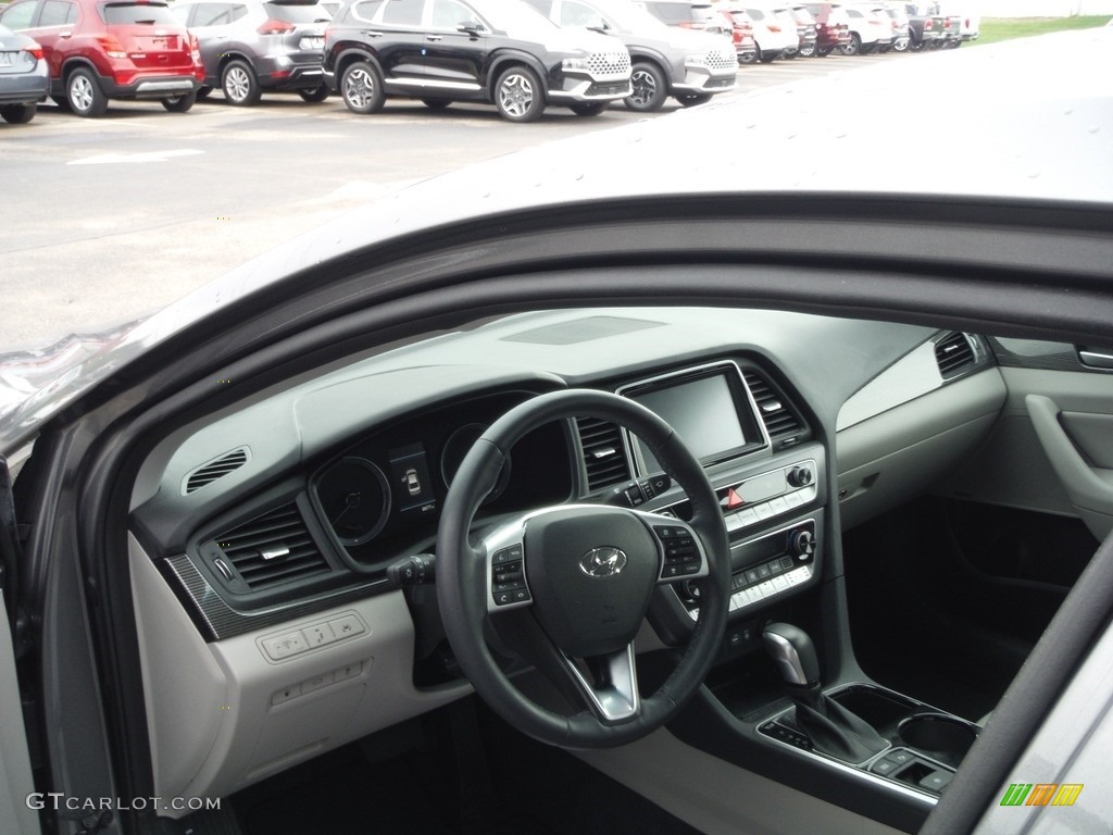 2019 Sonata Limited - Machine Gray / Gray photo #15
