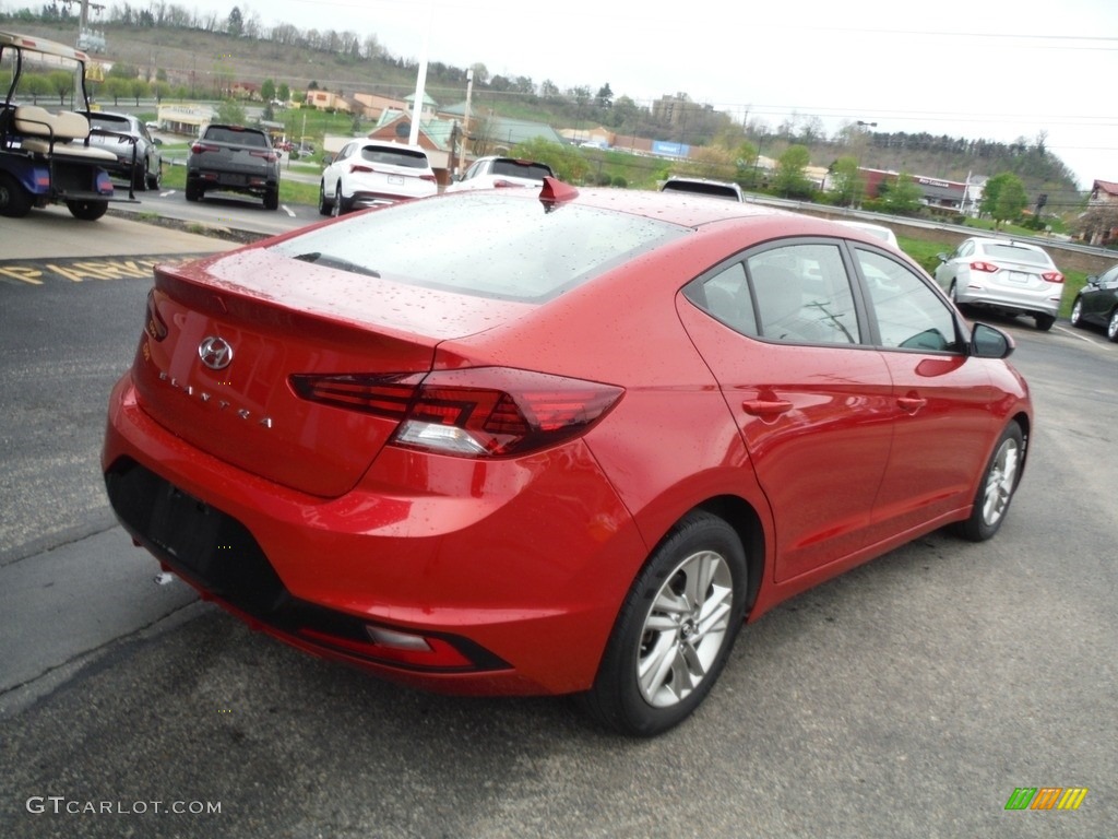 2019 Elantra SEL - Scarlet Red / Beige photo #9