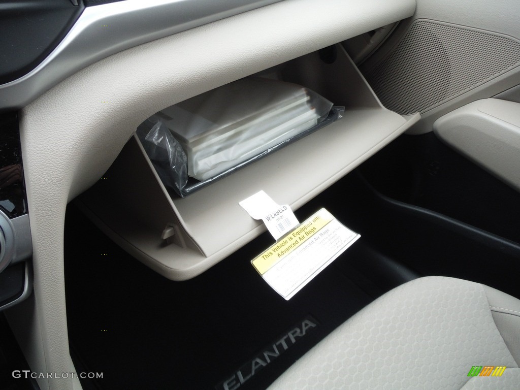2019 Elantra SEL - Scarlet Red / Beige photo #24