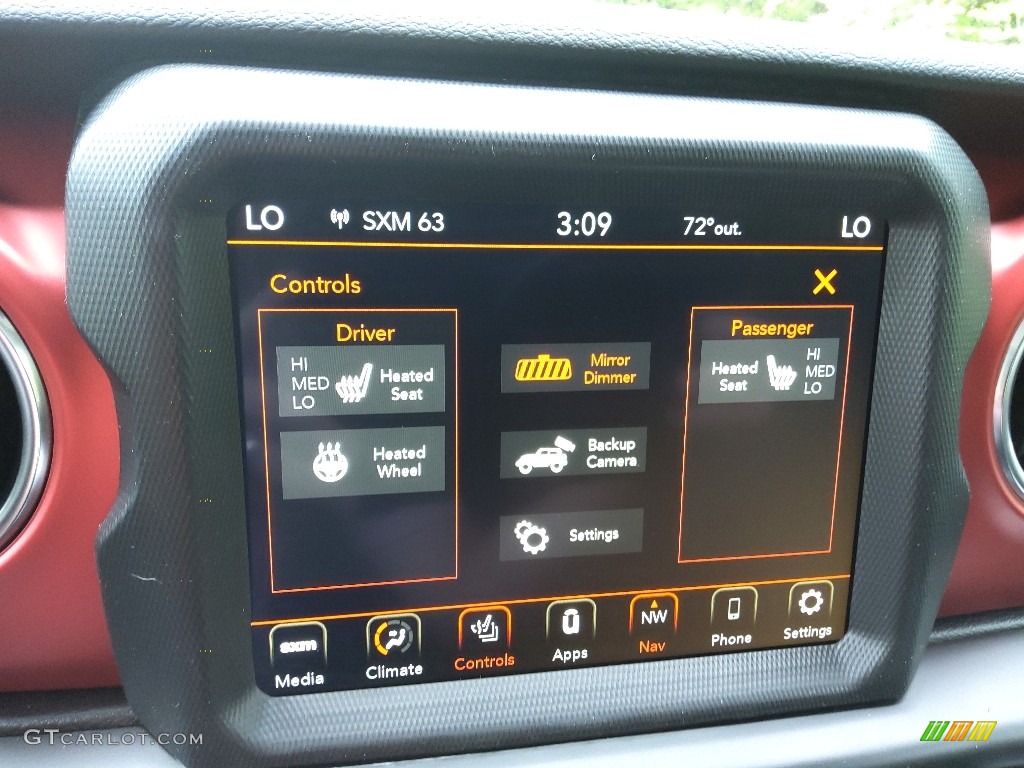 2022 Jeep Wrangler Rubicon 4x4 Controls Photo #144155401