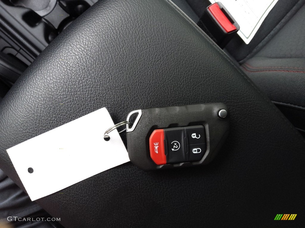 2022 Jeep Wrangler Rubicon 4x4 Keys Photo #144155542