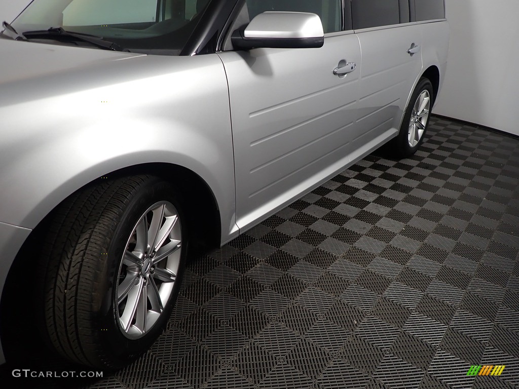 2019 Flex Limited AWD - Ingot Silver / Charcoal Black photo #11