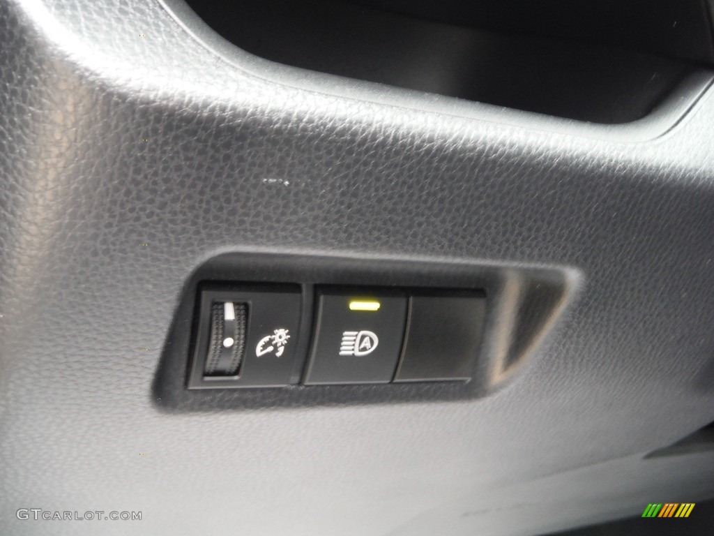 2019 RAV4 LE AWD Hybrid - Silver Sky Metallic / Black photo #21
