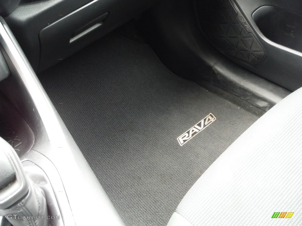 2019 RAV4 LE AWD Hybrid - Silver Sky Metallic / Black photo #25