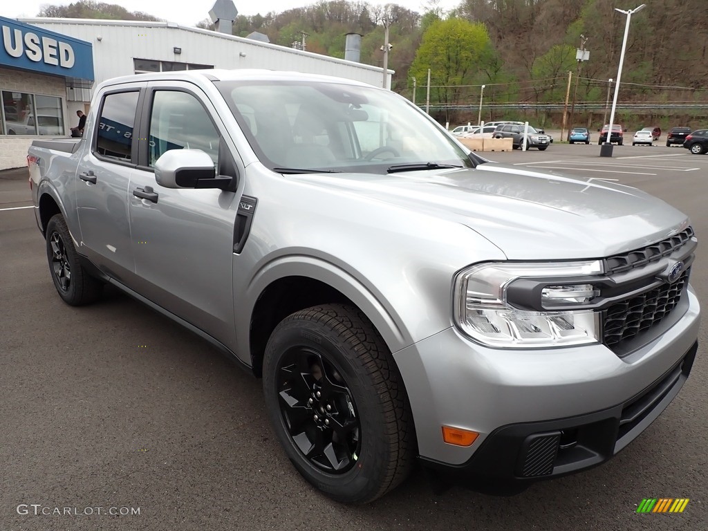 Iconic Silver 2022 Ford Maverick XLT AWD Exterior Photo #144159426