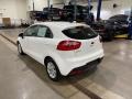 2013 Clear White Kia Rio EX 5-Door  photo #7