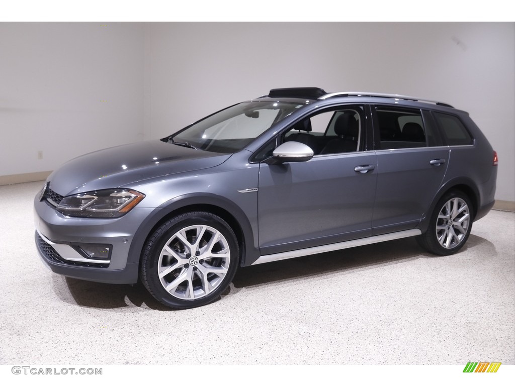 2019 Volkswagen Golf Alltrack SE 4Motion Exterior Photos