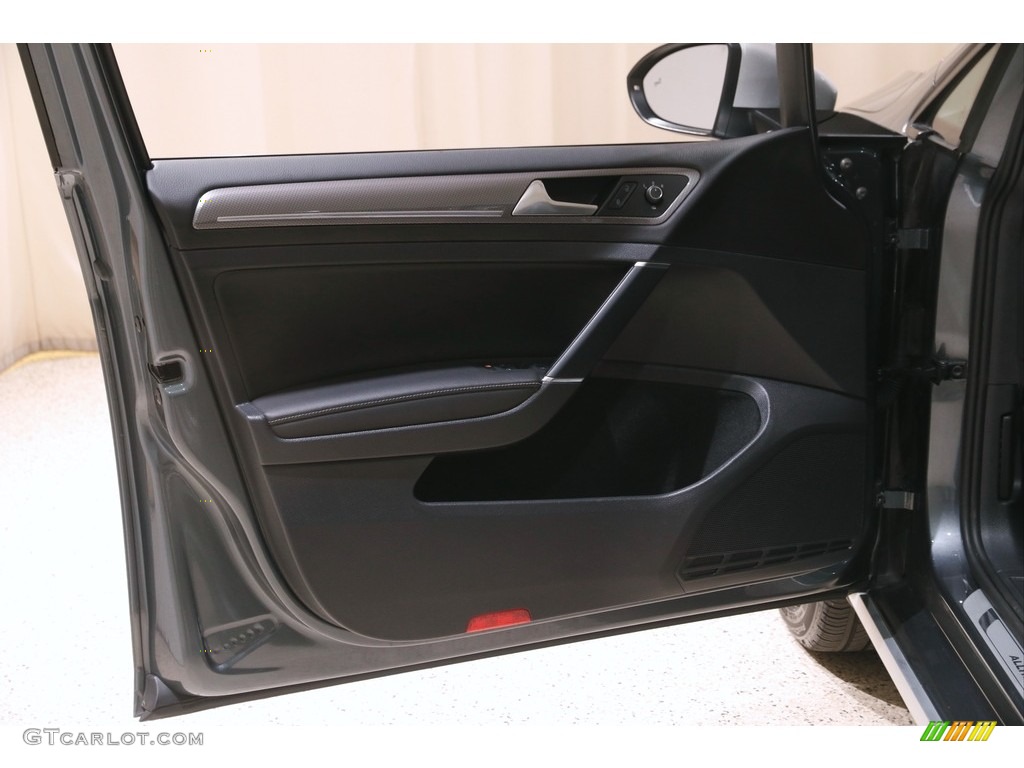 2019 Volkswagen Golf Alltrack SE 4Motion Titan Black Door Panel Photo #144160407