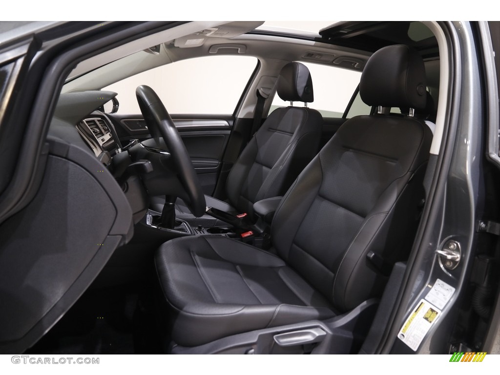 2019 Volkswagen Golf Alltrack SE 4Motion Front Seat Photos