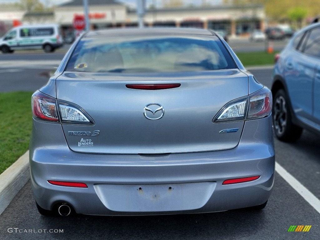 2012 MAZDA3 i Touring 4 Door - Liquid Silver Metallic / Black photo #5