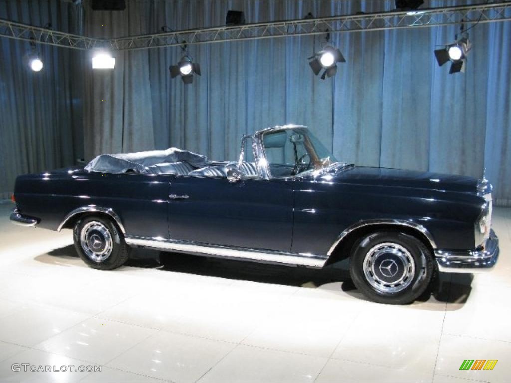 1967 S Class 250SE Cabriolet - Dark Blue / Blue photo #3