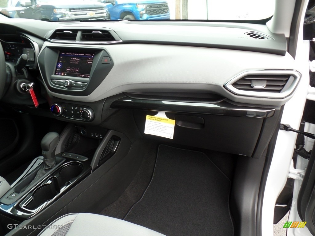2022 TrailBlazer LS - Summit White / Jet Black/­Medium Ash Gray photo #43