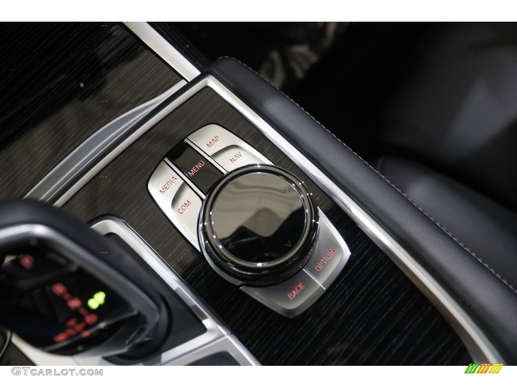 2020 7 Series 750i xDrive Sedan - Black Sapphire Metallic / Black photo #17