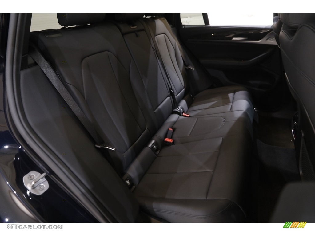 2018 X3 xDrive30i - Carbon Black Metallic / Black photo #19