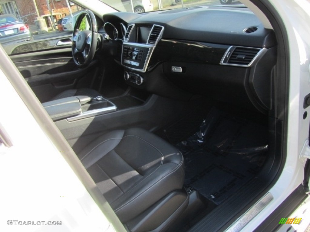 2014 ML 350 4Matic - Polar White / Black photo #21