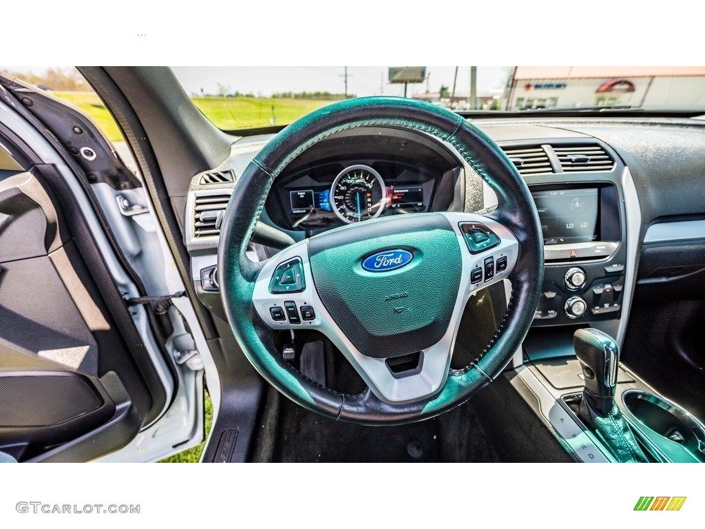 2014 Ford Explorer XLT Charcoal Black Steering Wheel Photo #144168799